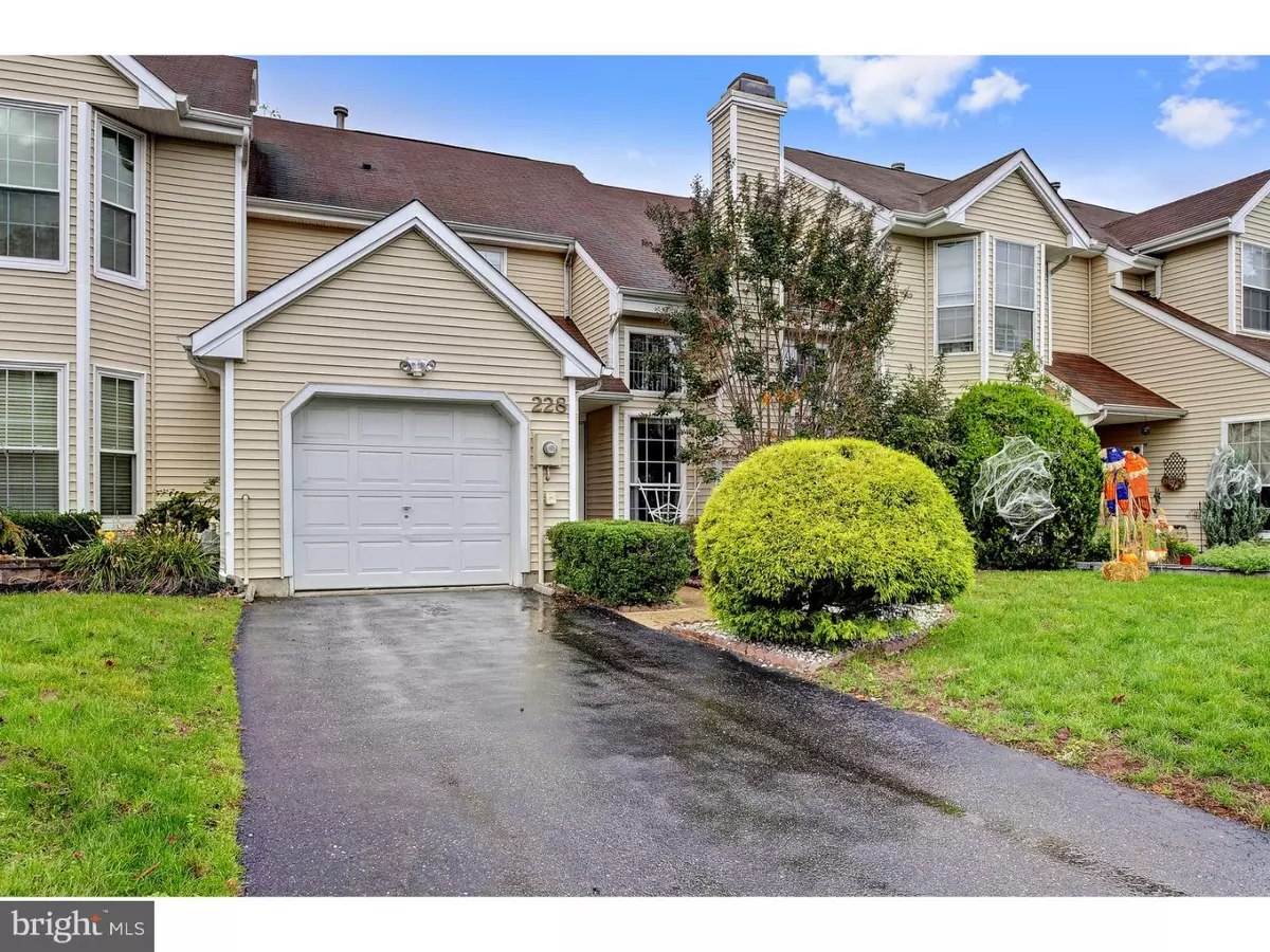 Freehold, NJ 07728,228 DAFFODIL DR