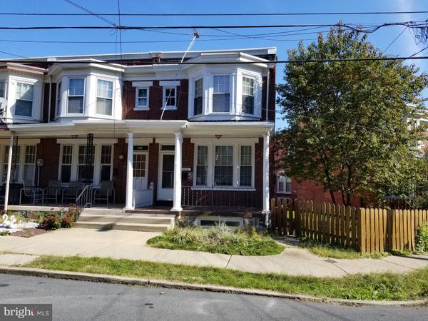 569 N PLUM ST, Lancaster, PA 17602