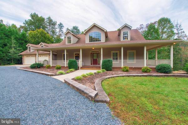 30 LAKEWAY RD, Mineral, VA 23117