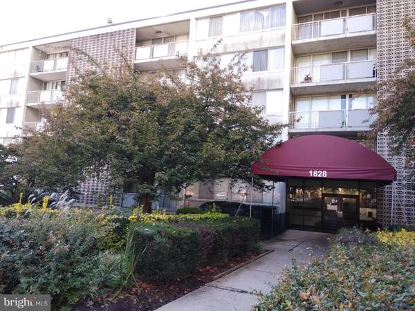 1828 METZEROTT RD #102, Adelphi, MD 20783