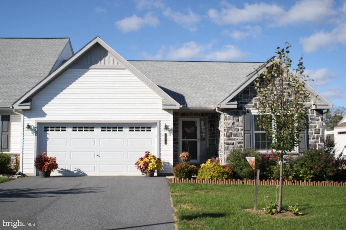 Mount Joy, PA 17552,5203 SUMMERFIELD DR