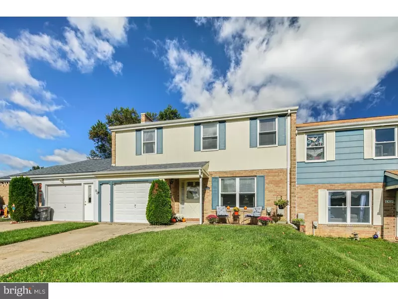 6504 LEXINGTON CT, Bensalem, PA 19020