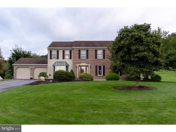 7234 WHISPERING LN, Slatington, PA 18080