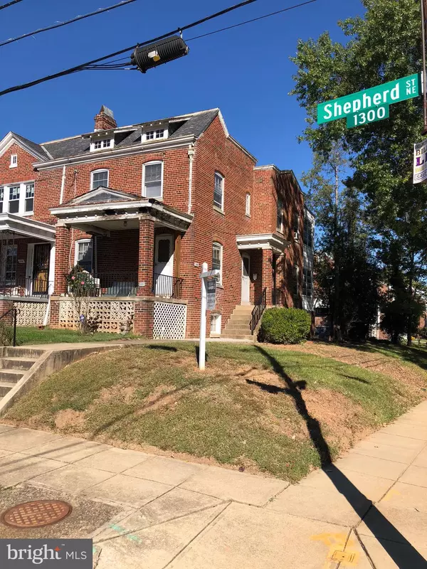 1348 SHEPHERD ST NE, Washington, DC 20017