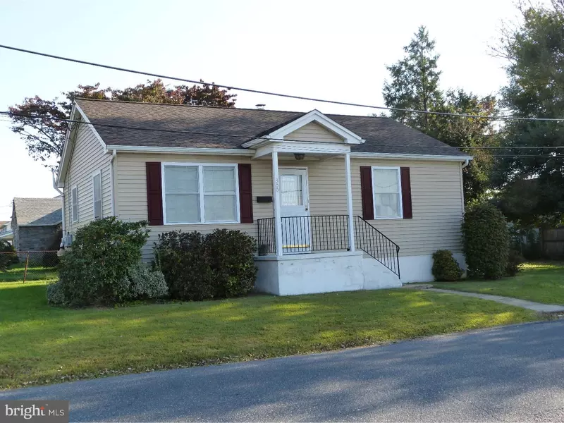 300 LINCOLN ST, Folsom, PA 19033