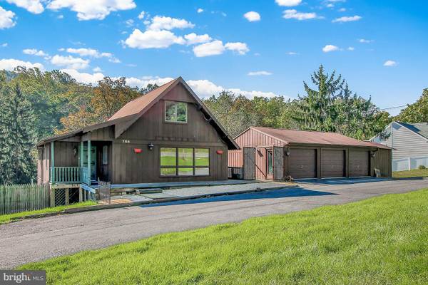 786 CHURCH RD, Shillington, PA 19607