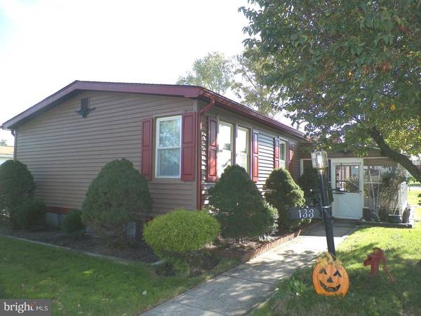 133 NESHAMINY FALLS CIR, North Wales, PA 19454