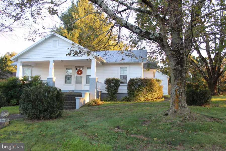 923 MAIN ST, Luray, VA 22835