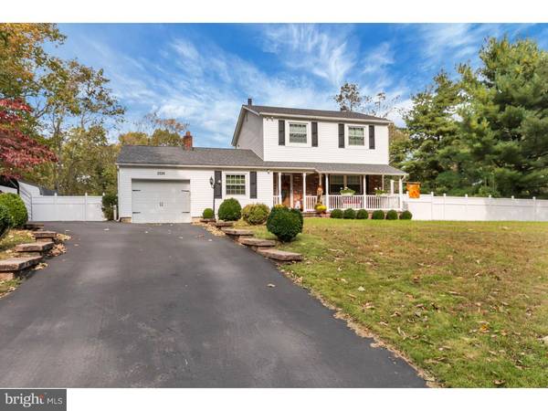 2226 OAKWOOD LN, Waterford Twp, NJ 08004