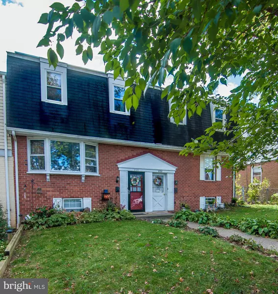 828 SEYMOUR ST, Lancaster, PA 17603