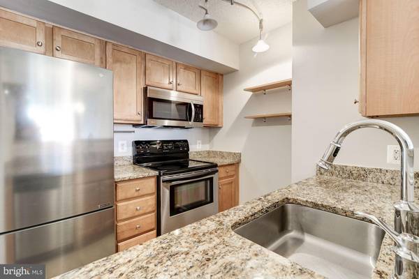 Arlington, VA 22201,1024 UTAH ST #820