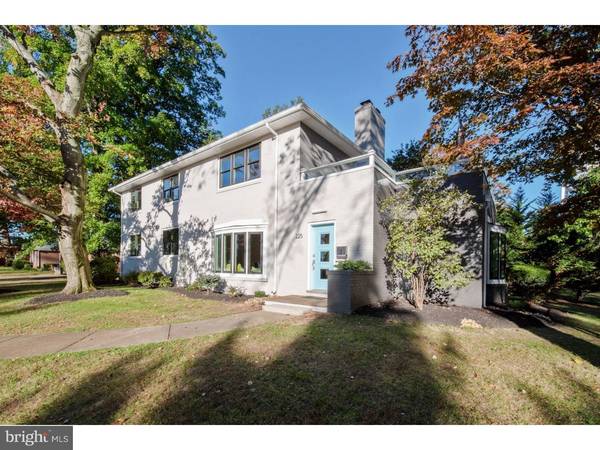 225 DUPONT CIR, Wilmington, DE 19809