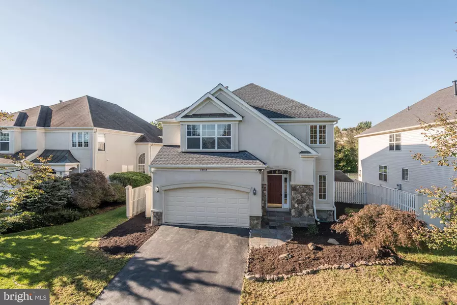 43013 HEDGEAPPLE CT, Ashburn, VA 20147