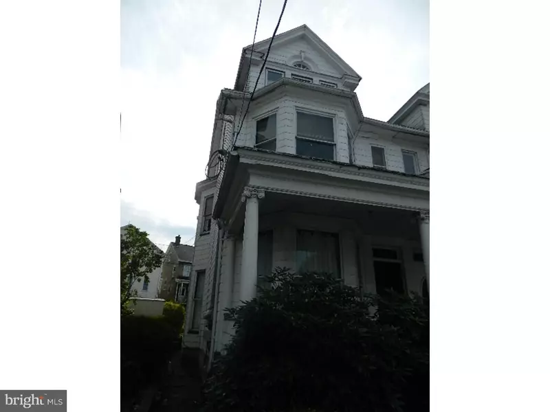 450 E BROAD ST, Tamaqua, PA 18252