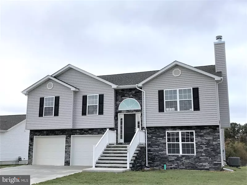 137 JABEZ DR, Martinsburg, WV 25405