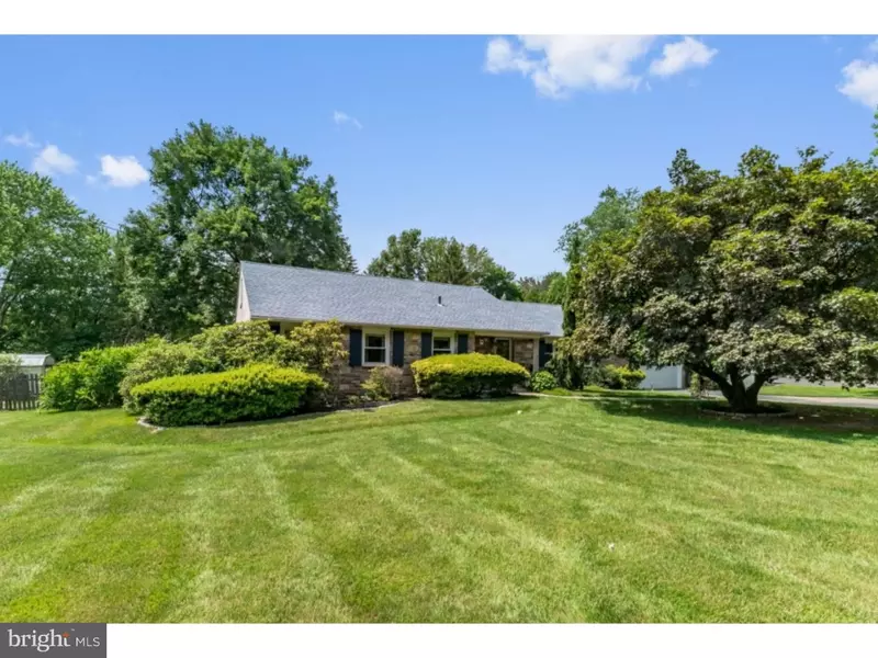 326 CHESTNUT LN, Ambler, PA 19002