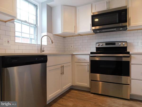 3073 BUCHANAN ST #B1, Arlington, VA 22206