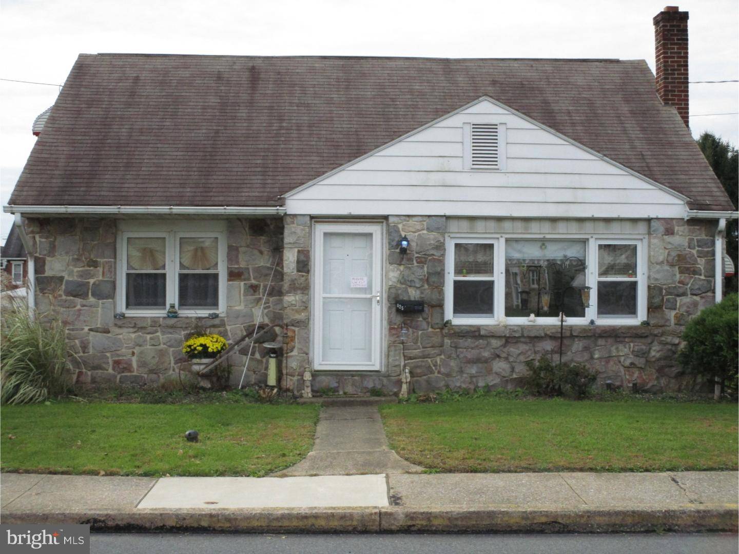 Stowe, PA 19464,425 CENTER ST