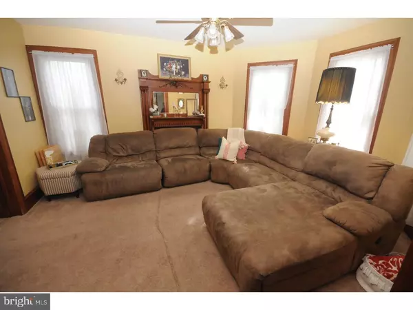 National Park, NJ 08063,307 COLUMBIA BLVD