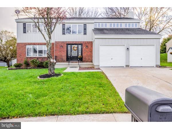 4 DIAMOND CT, Willingboro, NJ 08046