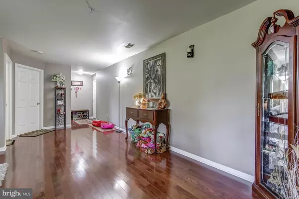 Alexandria, VA 22306,7530-F COXTON CT #114