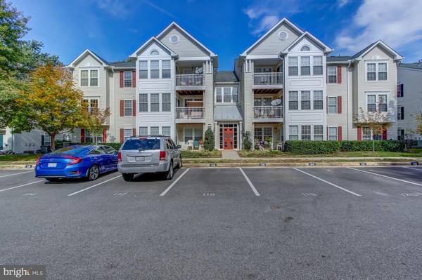 7530-F COXTON CT #114, Alexandria, VA 22306