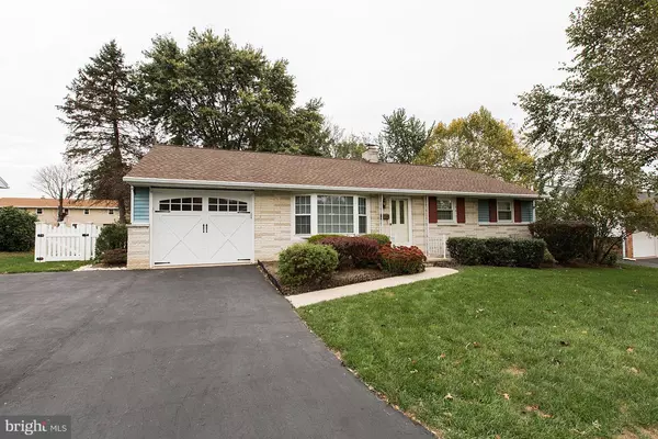 York, PA 17406,421 LEAMAN LN