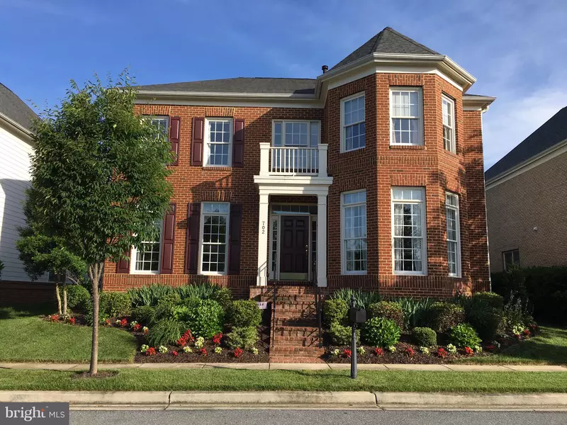 702 DRAKE WAY, Annapolis, MD 21401