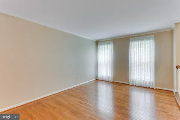 Mclean, VA 22101,1556 MCLEAN COMMONS CT