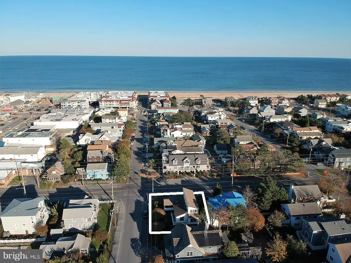 Bethany Beach, DE 19930,200 HOLLYWOOD ST