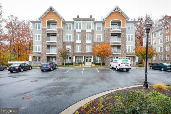 11 CLAY LODGE LN #303, Catonsville, MD 21228