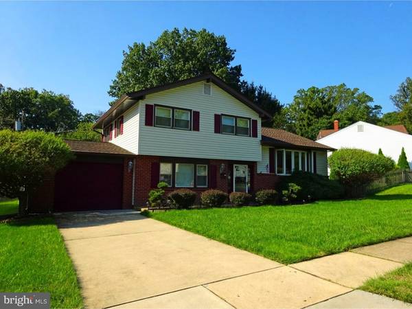 218 S AVON DR, Claymont, DE 19703