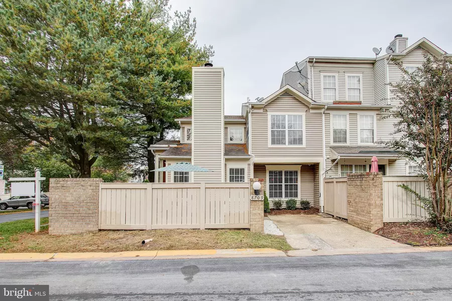 8709 FERRYSBURG WAY, Gaithersburg, MD 20879