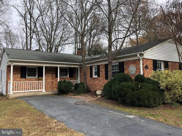 5208 REMINGTON DR, Alexandria, VA 22309