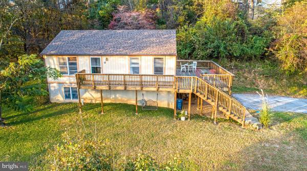 1015 KING DAVID DR, Linden, VA 22642