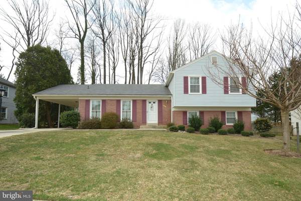 9307 WINBOURNE RD, Burke, VA 22015