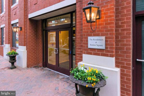 1201 N GARFIELD ST #513, Arlington, VA 22201