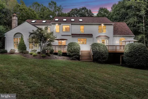 Fairfax, VA 22030,5501 WEST RIDGE VIEW DR