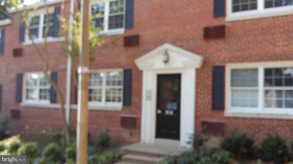 Arlington, VA 22203,104 TRENTON ST #104-2