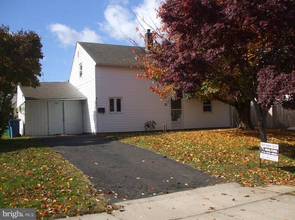 23 GOOSENECK RD, Levittown, PA 19057