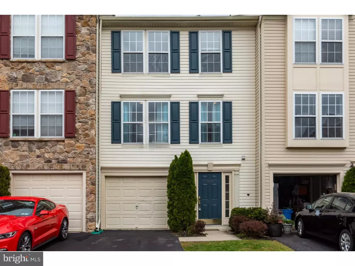 Quakertown, PA 18951,252 WINDSOR CT