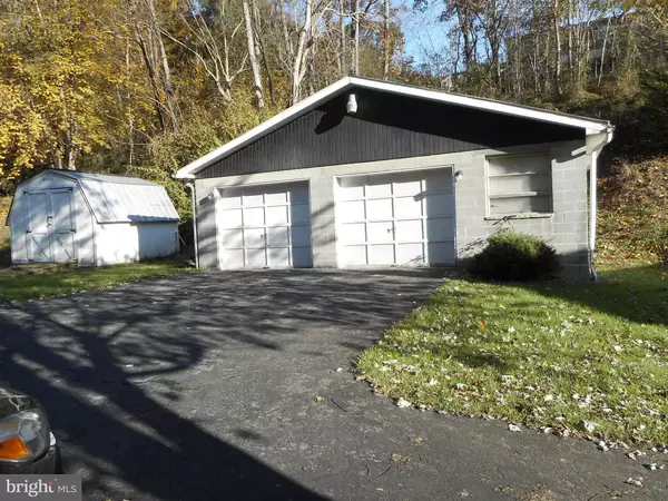 Hedgesville, WV 25427,3089 HOUSEHOLDER RD