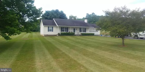 153 HEAVENLY DR, Hedgesville, WV 25427