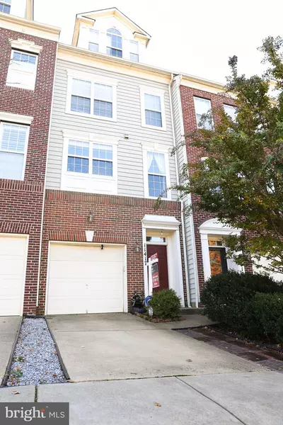 11417 LOG RIDGE DR, Fairfax, VA 22030