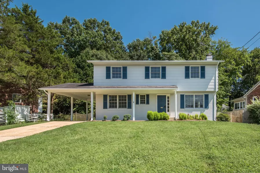 8303 FORT HUNT RD, Alexandria, VA 22308