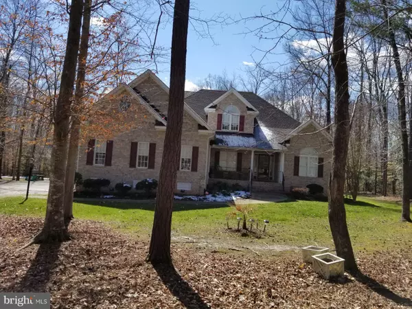 11948 CARTERS GARDEN TER, Chesterfield, VA 23838