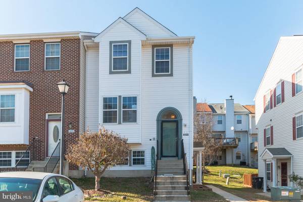 4133 CANDY APPLE LN #8, Suitland, MD 20746