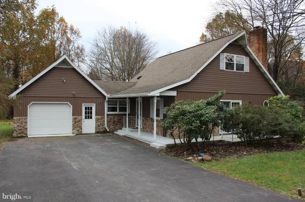 10 SUNSHINE TRL, Fairfield, PA 17320