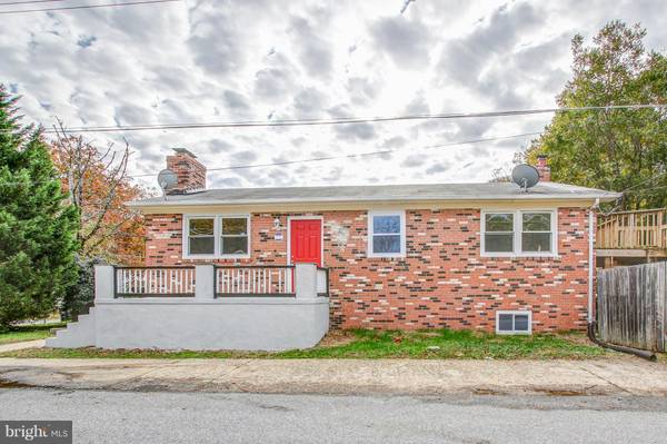 3201 ORLEANS AVE, District Heights, MD 20747