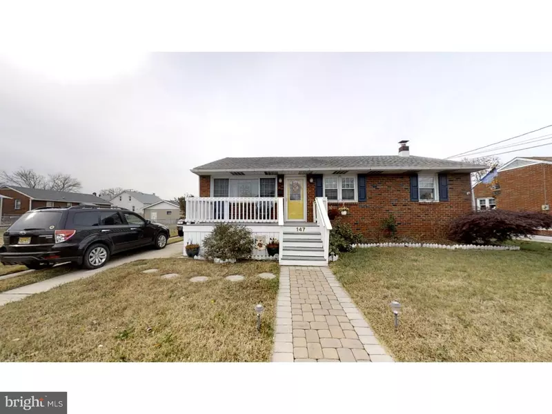 147 S POPLAR ST, Gibbstown, NJ 08027